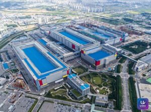 Samsung Electronics and SK Group executives announce major AI investment agreements during a business event in South Korea.